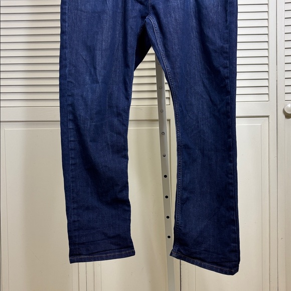 Patagonia Men's Performance Straight Fit Jeans Organic Cotton Size 38 - Picture 2 of 11